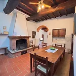 Casa Tregli * Castelnuovo deʼ Sabbioni