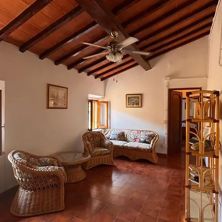 Dom wakacyjny Casa Tregli *